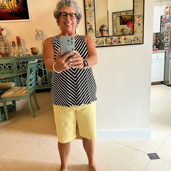 Meet your Posher, Randi - Picture 3 of 5